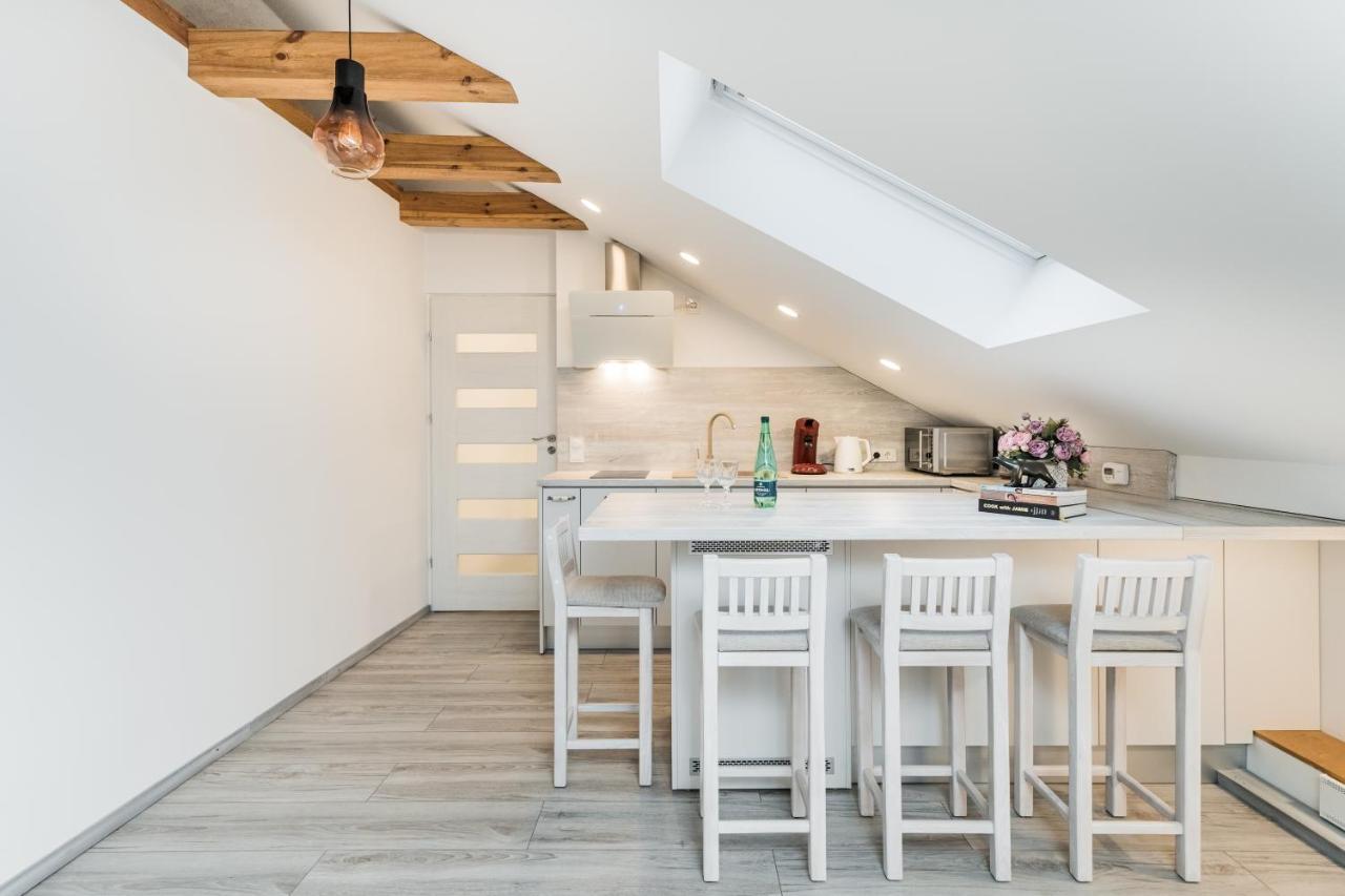 Knygu Namai Appartement Kaunas Buitenkant foto